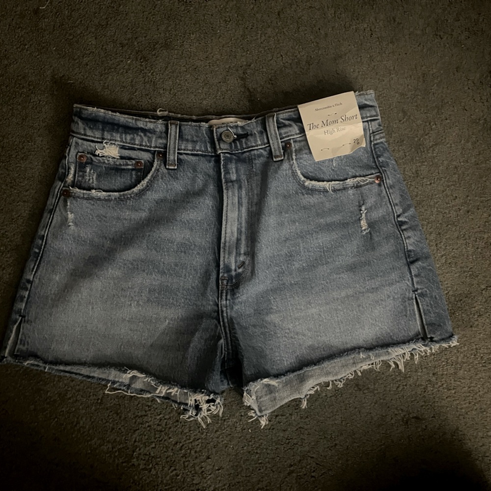 Hi Rise Mom Short
